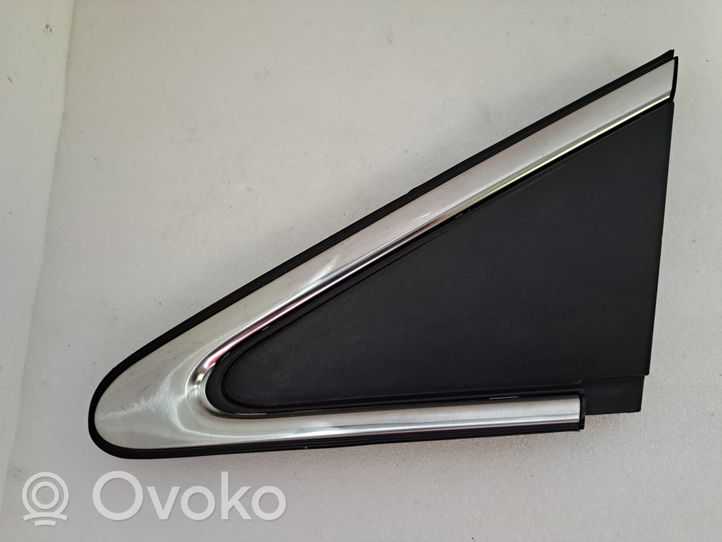 Toyota Avensis T270 Fender trim (molding) 