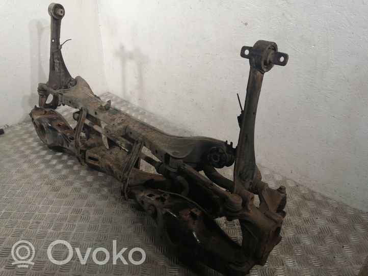 Toyota Avensis T270 Aizmugurējais tilts 4874005060