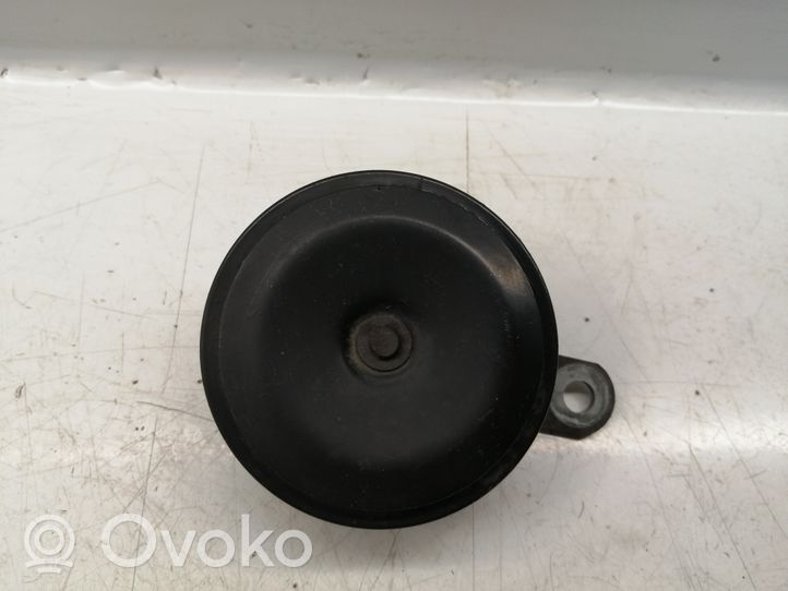 Toyota Avensis T250 Horn signal 