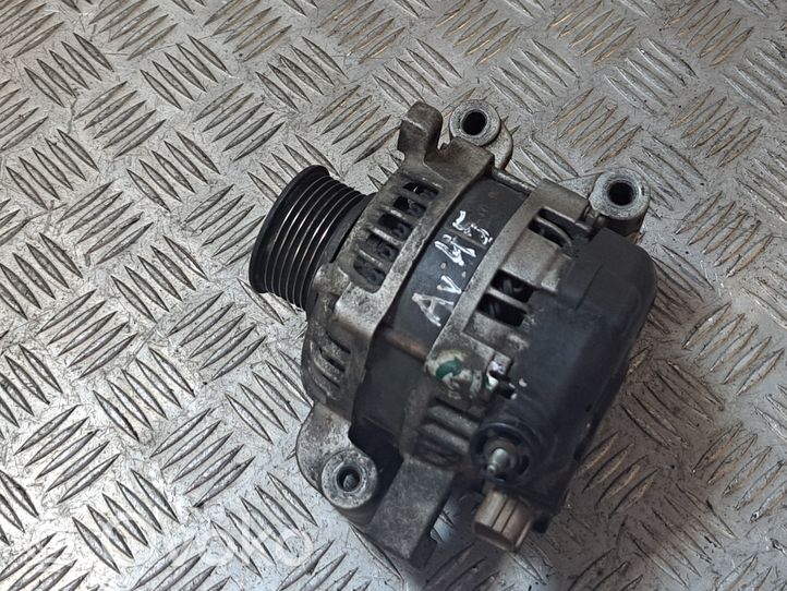 Toyota Avensis T250 Generatore/alternatore 