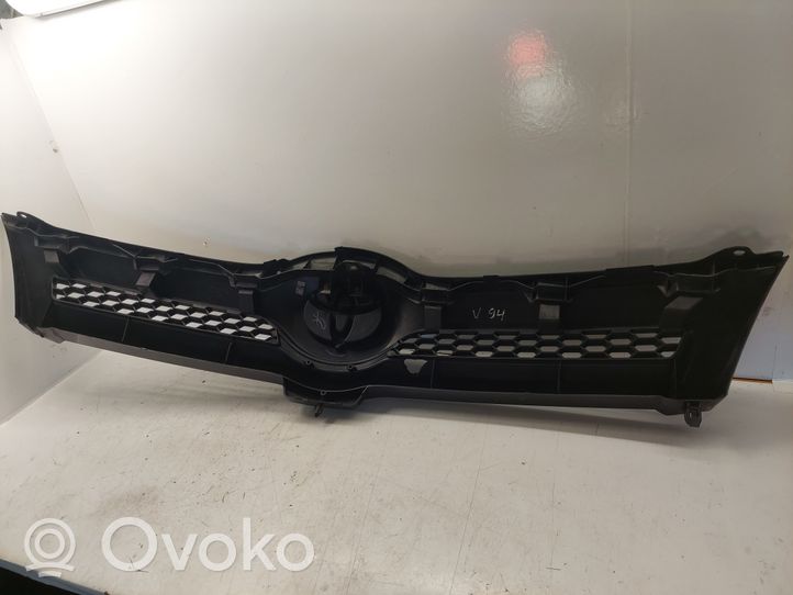 Toyota Corolla Verso AR10 Grille calandre supérieure de pare-chocs avant 531170F010