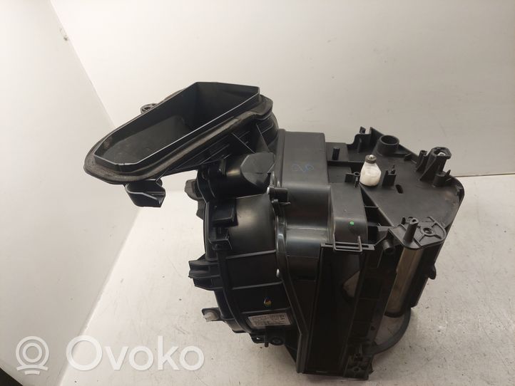 Toyota Avensis T270 Interior heater climate box assembly 8701002C61