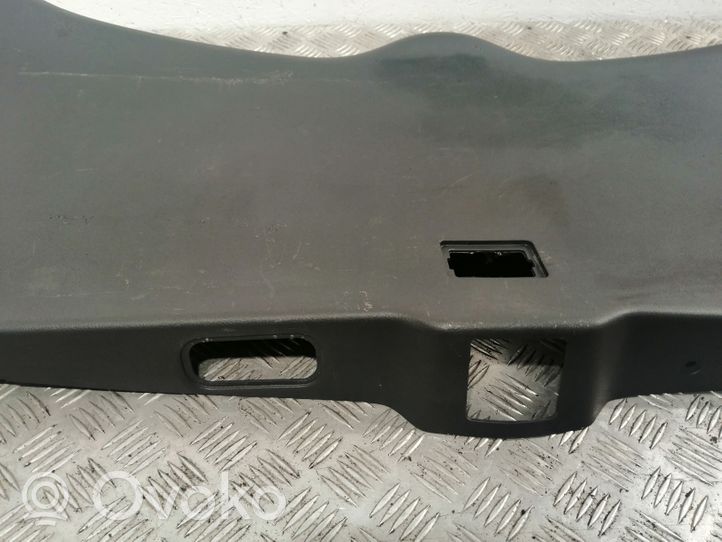 Toyota Verso Rivestimento portellone 