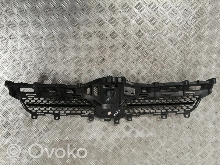 Toyota Corolla Verso AR10 Grille calandre supérieure de pare-chocs avant 