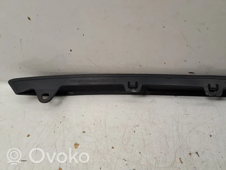 Toyota Avensis T270 Front bumper lip 