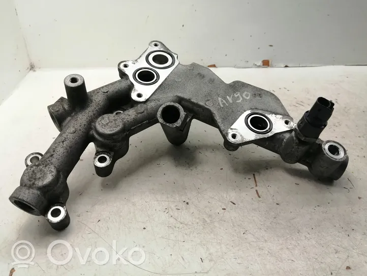 Toyota Avensis T270 Support de filtre à huile 