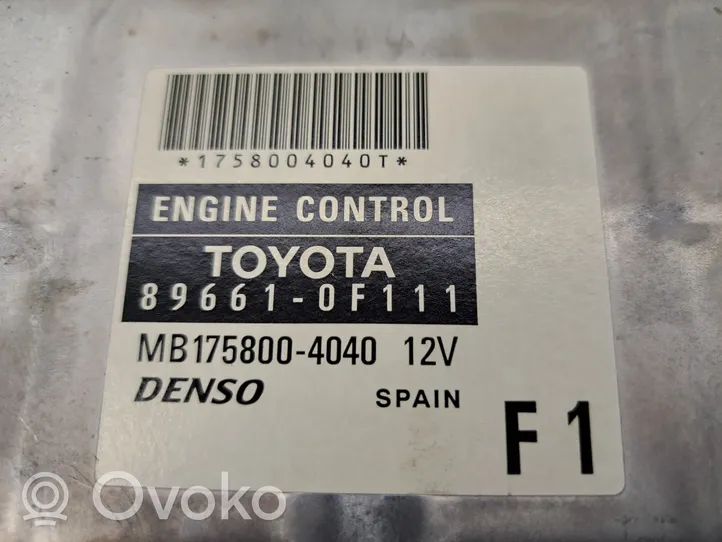 Toyota Corolla Verso AR10 Sterownik / Moduł ECU MB1758004040