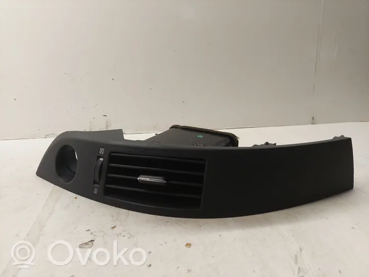 Toyota Corolla Verso AR10 Grille d'aération centrale 5567064010