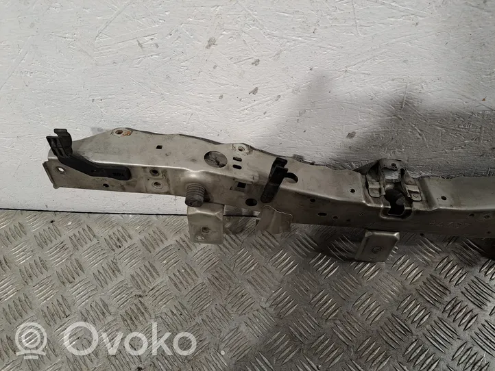 Toyota Auris 150 Staffa del pannello di supporto del radiatore parte superiore 