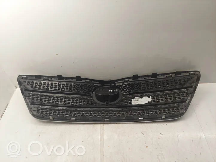 Toyota Corolla E120 E130 Maskownica / Grill / Atrapa górna chłodnicy TY07299GA