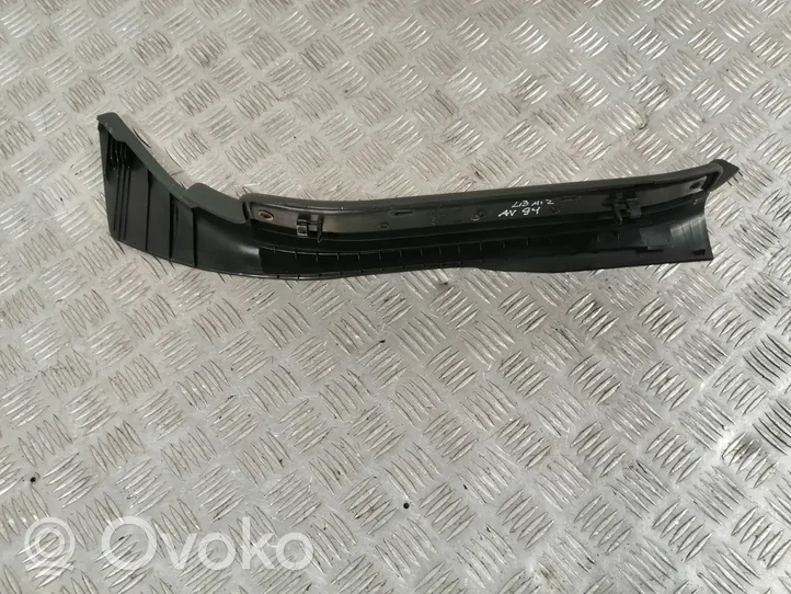 Toyota Avensis T250 Rear sill trim cover 