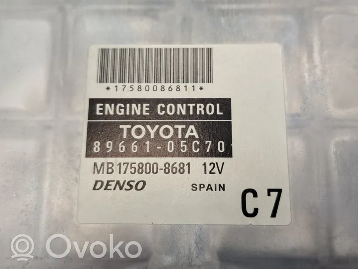 Toyota Avensis T250 Centralina/modulo del motore MB1758008681