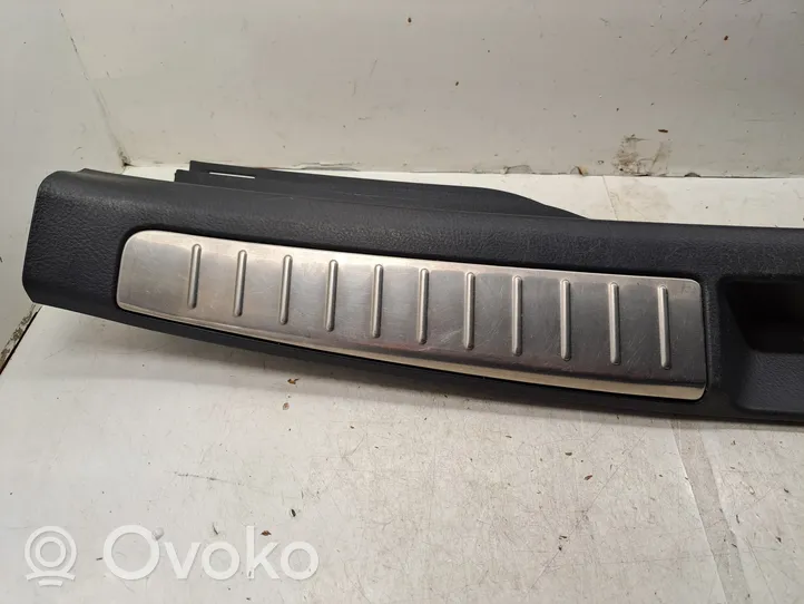 Toyota Avensis T250 Rivestimento di protezione sottoporta del bagagliaio/baule 