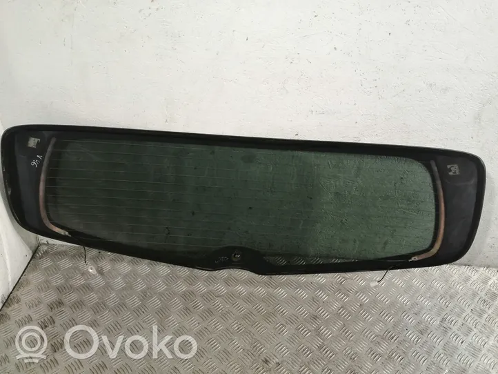Toyota Corolla Verso AR10 Rear windscreen/windshield window 