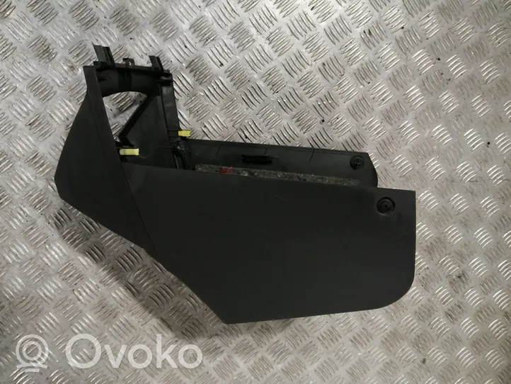 Toyota Corolla Verso AR10 Rivestimento in plastica cornice della leva del cambio 