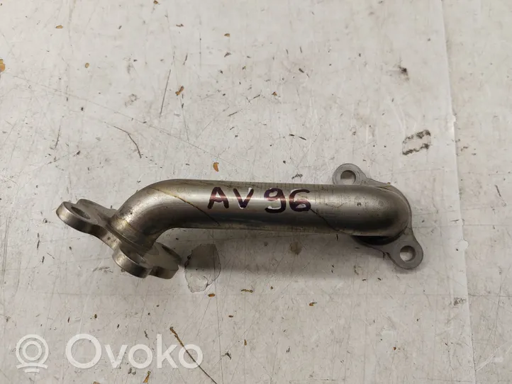 Toyota Avensis T270 EGR valve line/pipe/hose 