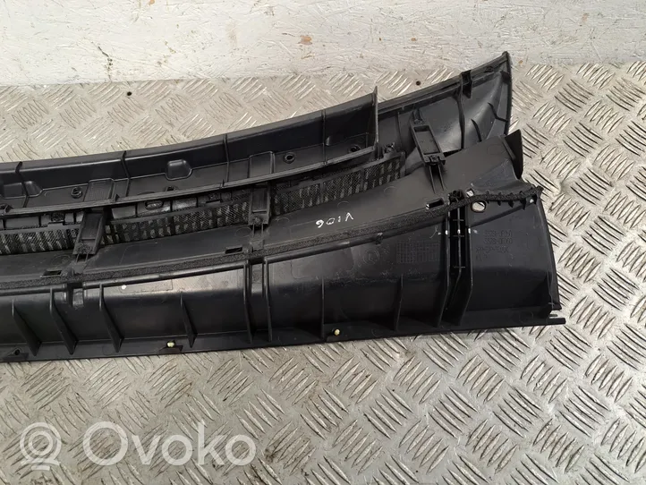 Toyota Verso Rivestimento parabrezza 