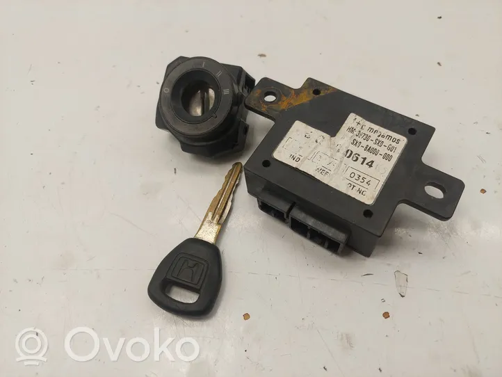 Honda Accord Komputer / Sterownik ECU i komplet kluczy 37820P0LG10