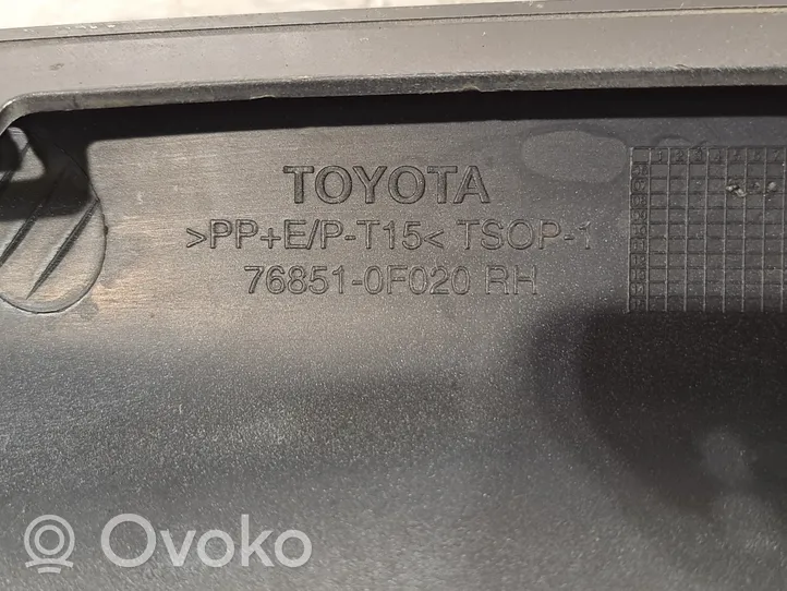Toyota Corolla Verso AR10 Etupuskurin reuna 768510F020