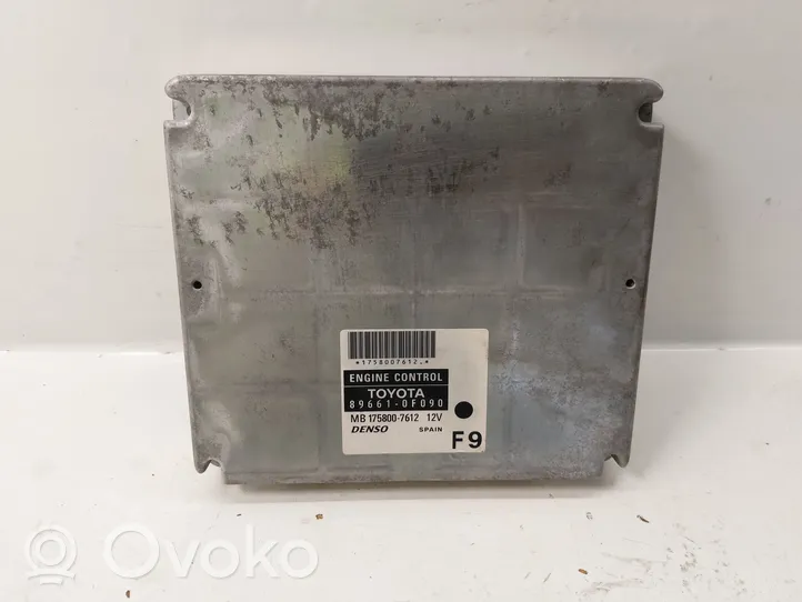 Toyota Corolla Verso AR10 Calculateur moteur ECU 