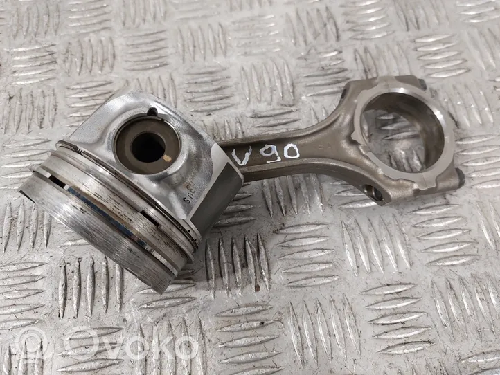 Toyota Corolla Verso AR10 Piston avec bielle 