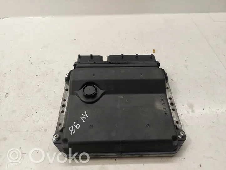 Toyota Avensis T270 Sterownik / Moduł ECU MB2759000151