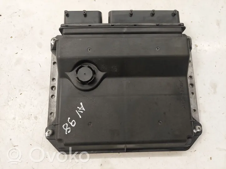 Toyota Avensis T270 Sterownik / Moduł ECU MB2759000151