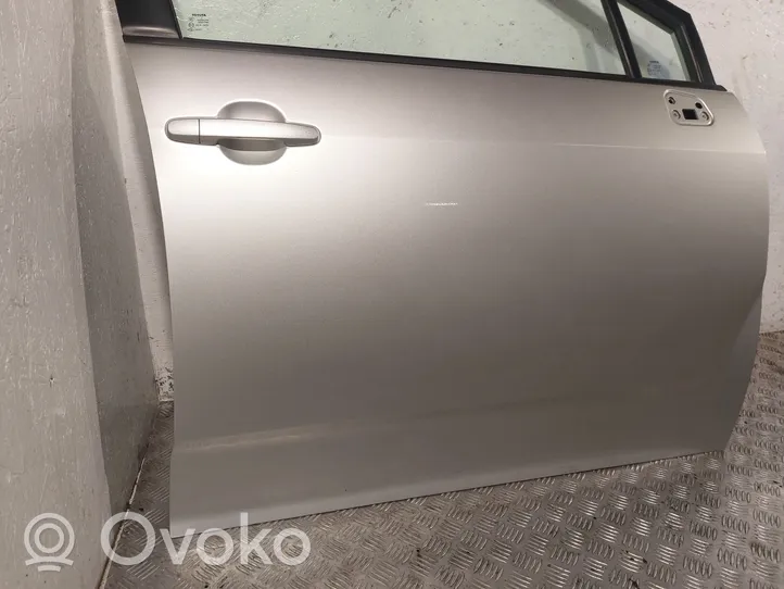 Toyota Corolla Verso AR10 Porte avant 