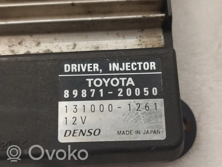 Toyota Corolla Verso AR10 Unité / module de commande d'injection de carburant 1310001261