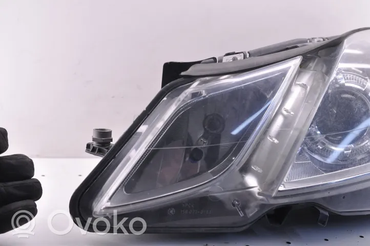 Mercedes-Benz E A207 Lampa przednia A2078205161