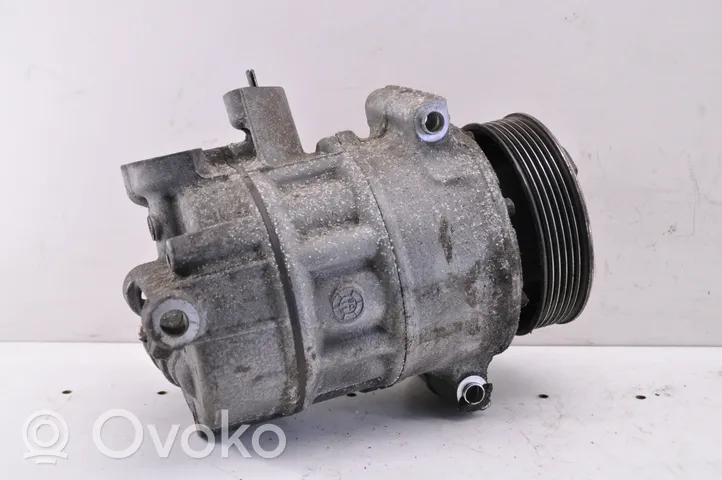 Volkswagen Touran II Air conditioning (A/C) compressor (pump) 1K0820808B