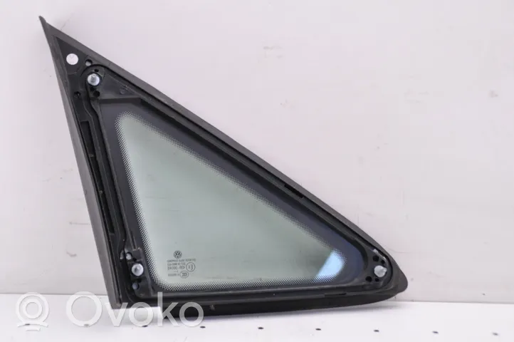 Volkswagen Touran II Front triangle window/glass 1T0845411