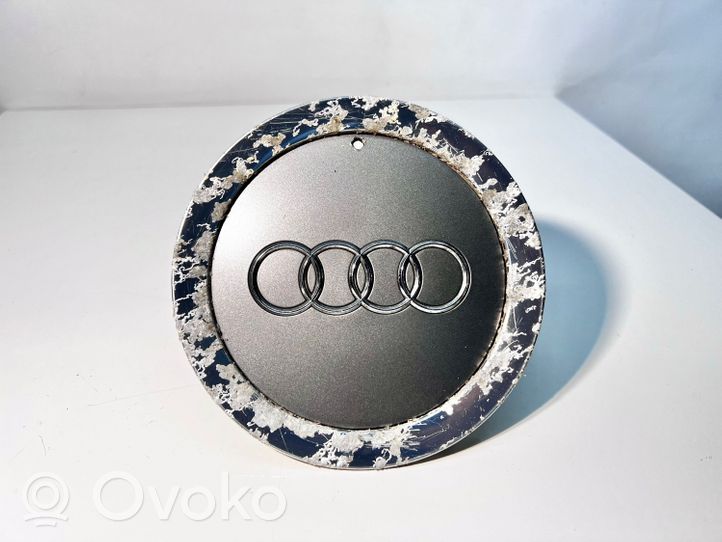 Audi A8 S8 D2 4D Gamyklinis rato centrinės skylės dangtelis (-iai) 4E0601165A