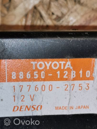 Toyota Auris 150 Oro kondicionieriaus/ šildymo valdymo blokas 8865012B10