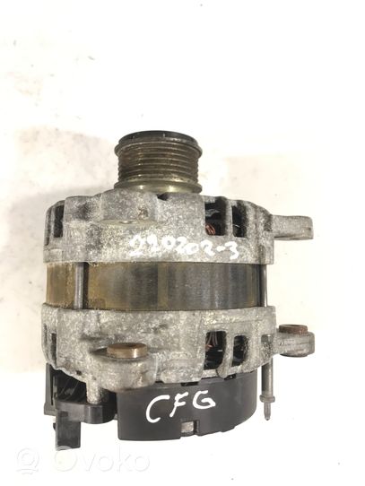 Volkswagen PASSAT B7 Alternator 03L903024F