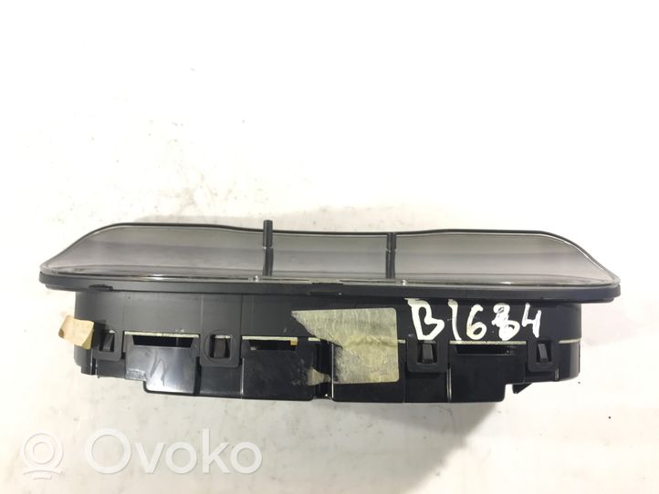 Volkswagen PASSAT B5 Tachimetro (quadro strumenti) 3B0919861K