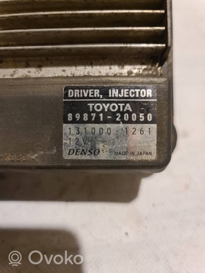 Toyota Avensis T250 Degalų purkštukų (forsunkių) valdymo blokas 8987120050