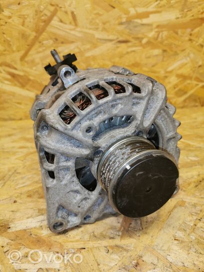 Mercedes-Benz B W246 W242 Generator/alternator A0009063822