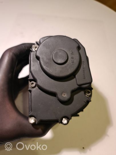 Volkswagen Polo III 6N 6N2 6NF Throttle valve 036133064D