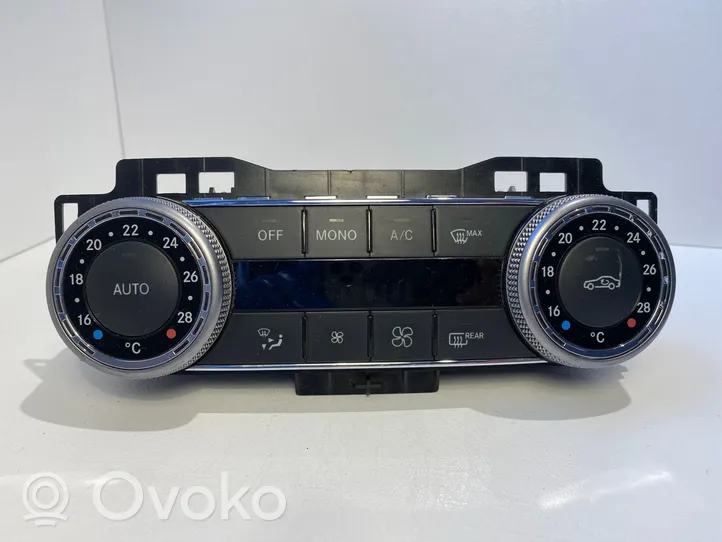 Mercedes-Benz C W204 Panel klimatyzacji 2049002103