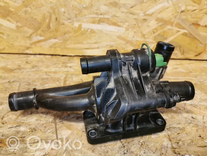 Ford Focus Thermostat / Thermostatgehäuse 9670253780