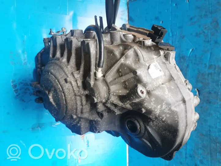 Opel Insignia A Automatic gearbox 55577652