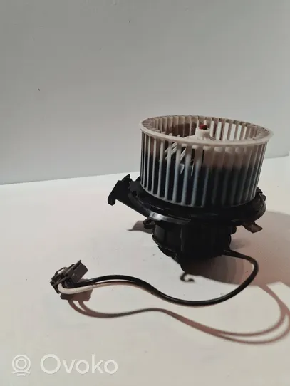 Opel Astra J Heater fan/blower U7253002