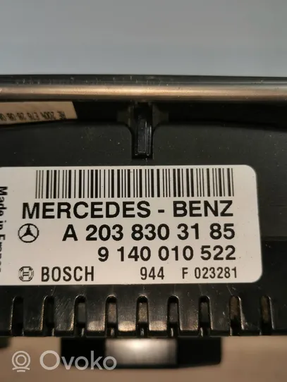 Mercedes-Benz C W203 Unité de contrôle climatique A2038303185
