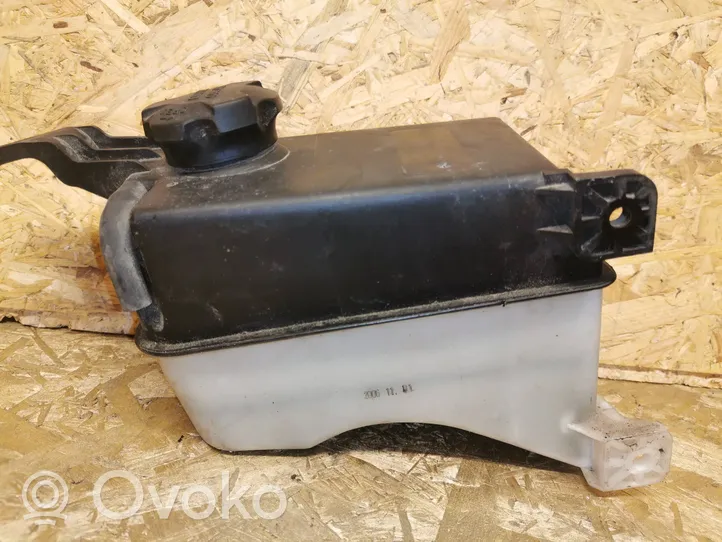 Hyundai Santa Fe Coolant expansion tank/reservoir 254302B100