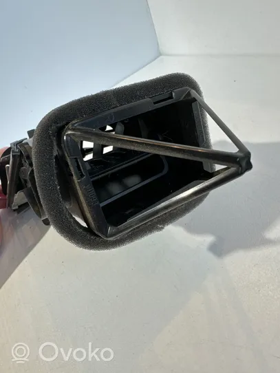 Opel Zafira C Rejilla de ventilación central del panel 13427381