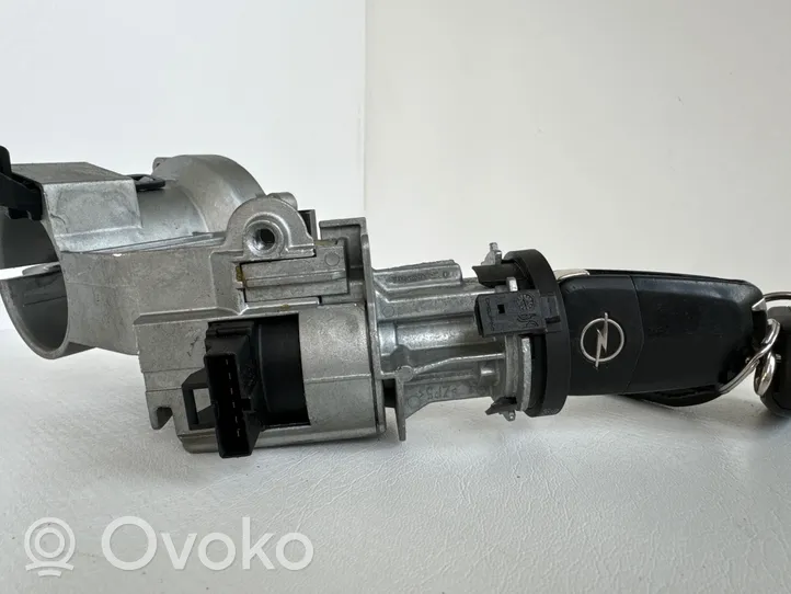 Opel Corsa D Ignition lock 55703083