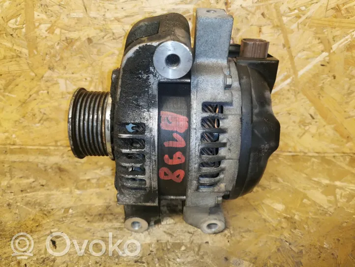 Toyota Corolla Verso AR10 Generatore/alternatore 1042104521