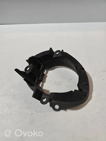 Toyota Avensis T270 Supporto del fendinebbia 5212805080