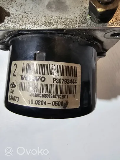 Volvo S60 ABS-pumppu P30793444